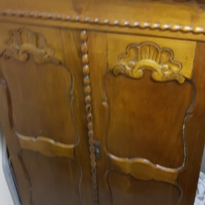 Javan Dutcch Colonial Wardrobe