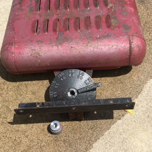 Welder lid/hardware