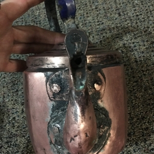 Mystery tea pot